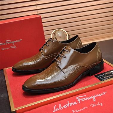 Ferragamo   2025新款男生休閒時尚鞋子