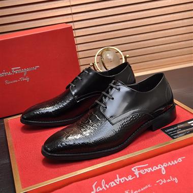 Ferragamo   2025新款男生休閒時尚鞋子