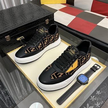 FENDI   2025新款男生休閒時尚鞋子