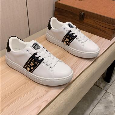 VERSACE   2025新款男生休閒時尚鞋子