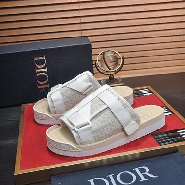 DIOR   2025新款男生休閒時尚鞋子