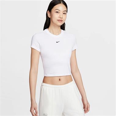 NIKE   2025夏季新款女生短袖T恤