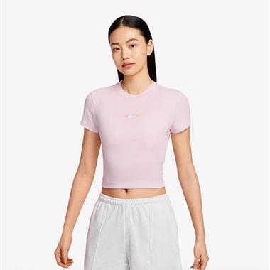 NIKE   2025夏季新款女生短袖T恤