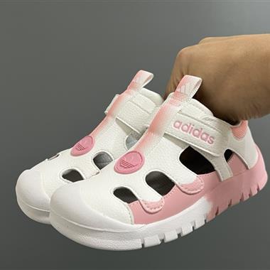 Adidas  皮面鏤空魔術貼兒童涼鞋