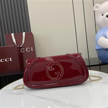 GUCCI   2025新款女生時尚包包 尺寸：29.5*12.5*7CM