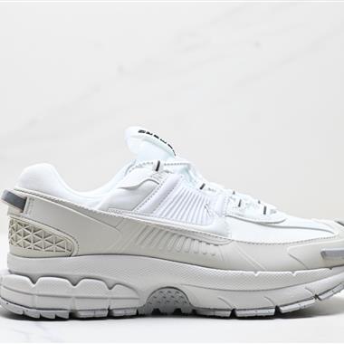 Nike  Zoom Vomero Roam 馬拉松復古跑五代休閑運動慢跑鞋