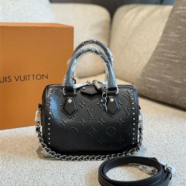 LOUIS VUITTON  2025新款女生時尚包包  尺寸：13.5x11x20.5CM