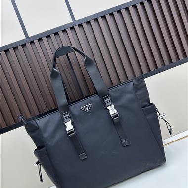 PRADA   2025新款女生時尚包包  尺寸:39CM