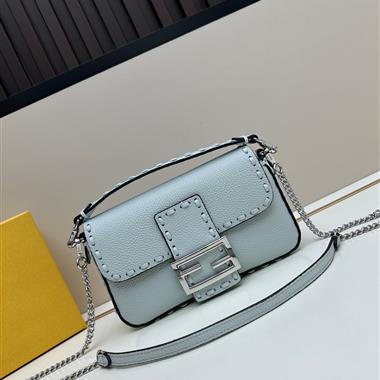 FENDI   2025新款女生時尚包包 尺寸：20*13*5CM