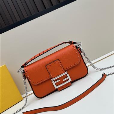 FENDI   2025新款女生時尚包包 尺寸：20*13*5CM
