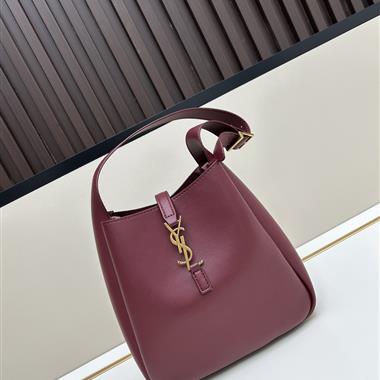 YSL   2025新款女生時尚包包 尺寸：22*21*9CM