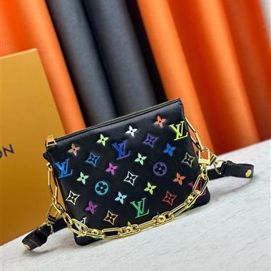 LOUIS VUITTON  2025新款女生時尚包包 尺寸：21*16*7CM