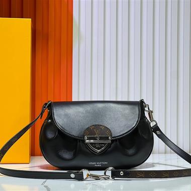 LOUIS VUITTON  2025新款女生時尚包包 尺寸：27*18*3CM