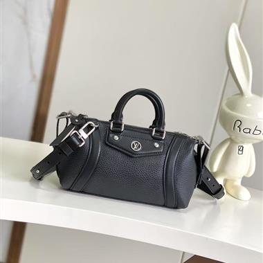 LOUIS VUITTON  2025新款女生時尚包包 尺寸：23*10*10CM