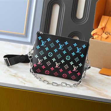 LOUIS VUITTON  2025新款女生時尚包包 尺寸：26*20*12CM