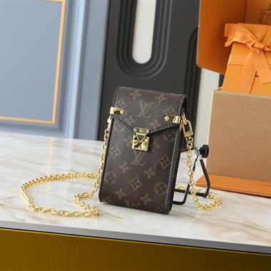 LOUIS VUITTON  2025新款女生時尚包包 尺寸：10.5*17.5*4CM