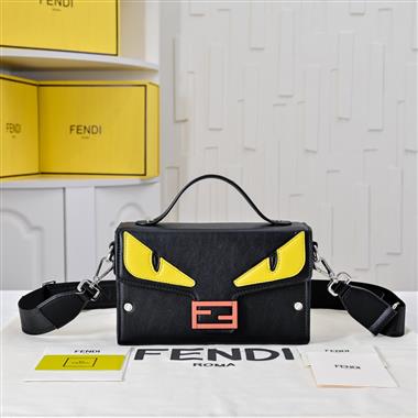 FENDI   2025新款女生時尚包包  尺寸：21*13CM