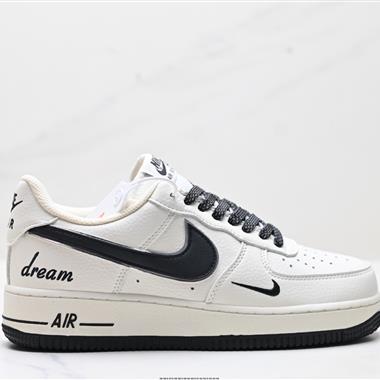 NIKE AIR FORCE 1‘07 LV8