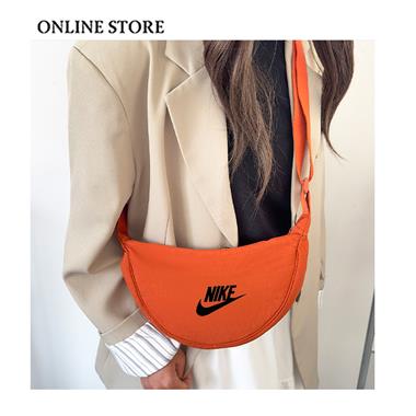 NIKE   2025新款時尚休閒包   
