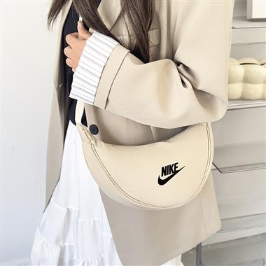 NIKE   2025新款時尚休閒包   