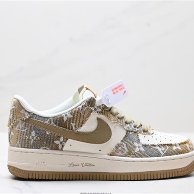 NIKE AIR FORCE 1‘07 LV8