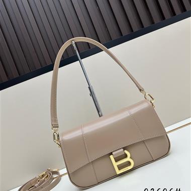 BALENCIAGA  2025新款女生時尚包包   尺寸：23*13*4CM