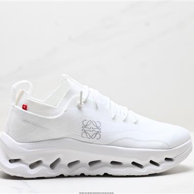 Loewe x On Cloudtilt 聯名輕量運動休閑鞋 