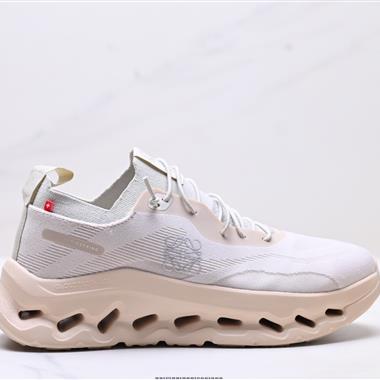 Loewe x On Cloudtilt 聯名輕量運動休閑鞋 