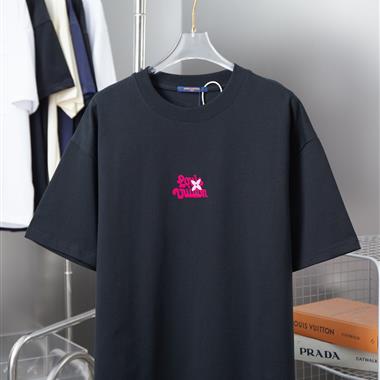 LouisVuitton   2025夏季新款短袖T恤  尺寸偏大