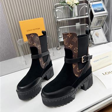 Louis Vuitton   2025新款女生休閒時尚鞋子