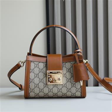 GUCCI   2025新款女生時尚皮夾  尺寸：20*13.5*8CM