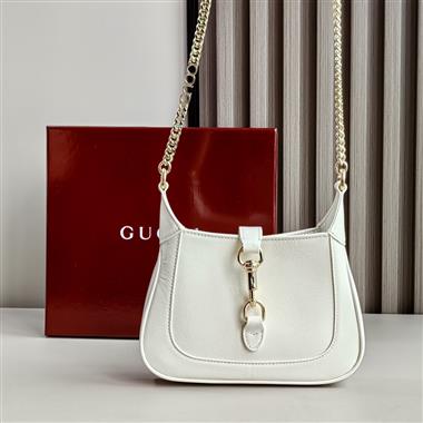 GUCCI   2025新款女生時尚皮夾  尺寸：19.5*18*3.5CM