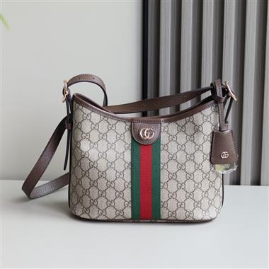 GUCCI   2025新款女生時尚皮夾  尺寸：23*21*12CM