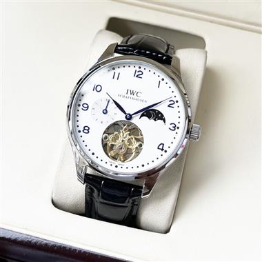 IWC   2025新款時尚休閒手錶  尺寸：42MM