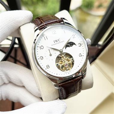 IWC   2025新款時尚休閒手錶  尺寸：42MM