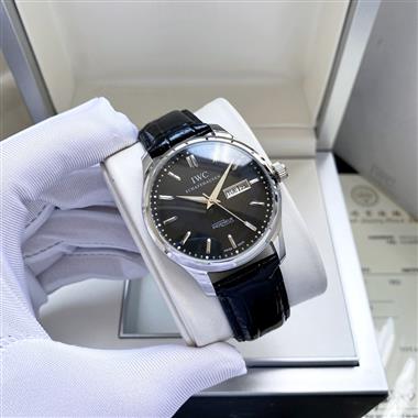 IWC   2025新款時尚休閒手錶  尺寸：40MM