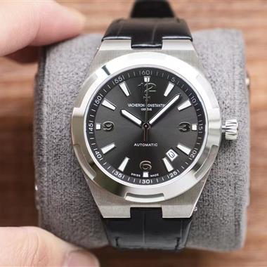 Vacheron Constantin   2025新款時尚休閒手錶  尺寸：42MM