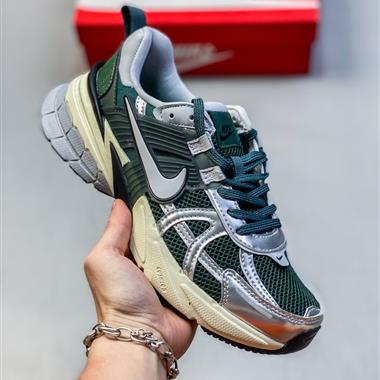 NIKE V2K RUN跑步鞋復古風潮 網面透氣運動鞋