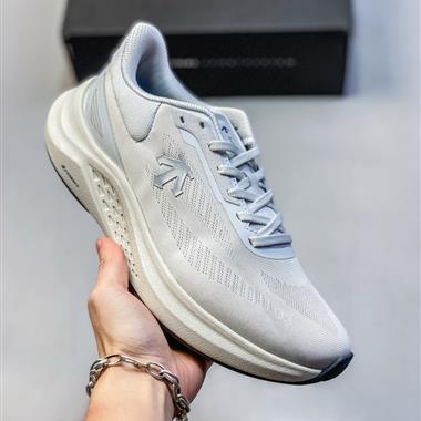 DESCENTE RUN STEP 舒適百搭減震耐磨輕便 時尚 舒適 百搭 防滑耐磨 低幫休閒鞋