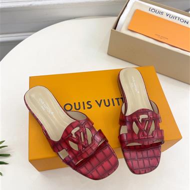 Louis Vuitton   2025新款女生休閒時尚鞋子