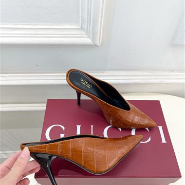 GUCCI   2025新款女生休閒時尚鞋子