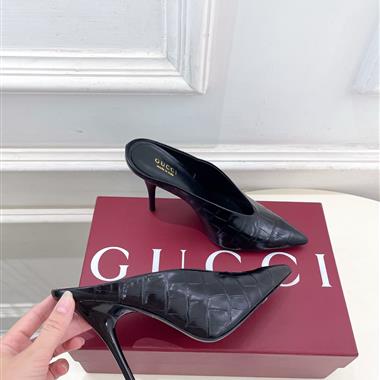 GUCCI   2025新款女生休閒時尚鞋子
