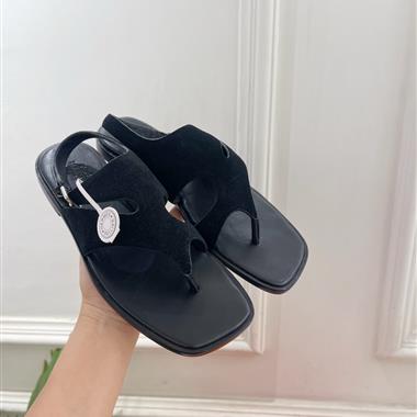 HERMES   2025新款女生休閒時尚鞋子