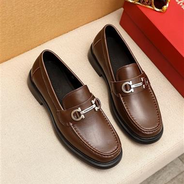 Ferragamo   2025新款男生休閒時尚鞋子