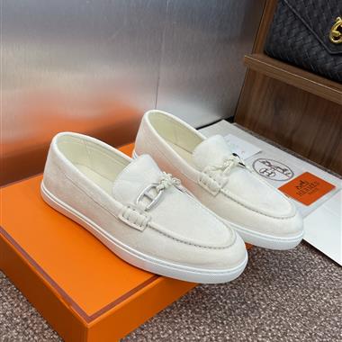 HERMES  2025新款女生休閒時尚鞋子