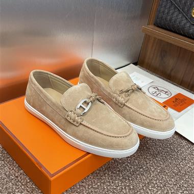 HERMES  2025新款女生休閒時尚鞋子