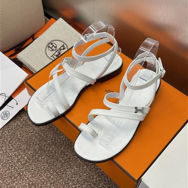 HERMES  2025新款女生休閒時尚鞋子