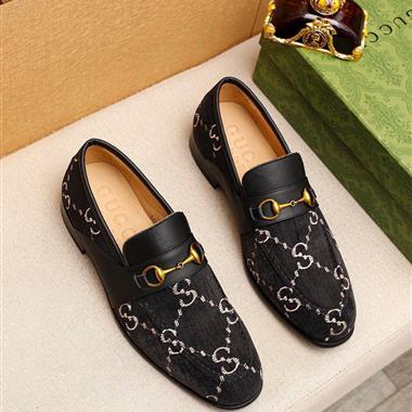 GUCCI    2025新款男生休閒時尚鞋子