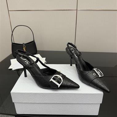 DIOR   2025新款女生休閒時尚鞋子