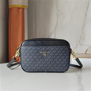 Michael Kors   2025新款女生時尚皮夾 尺寸：24*5*16CM